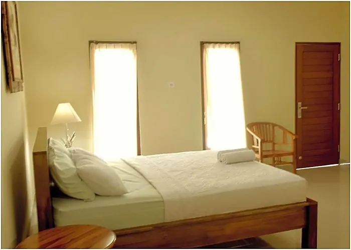 Residence 1 Bedroom, W/swimming Pool, Aircon, Hot Water,wifi